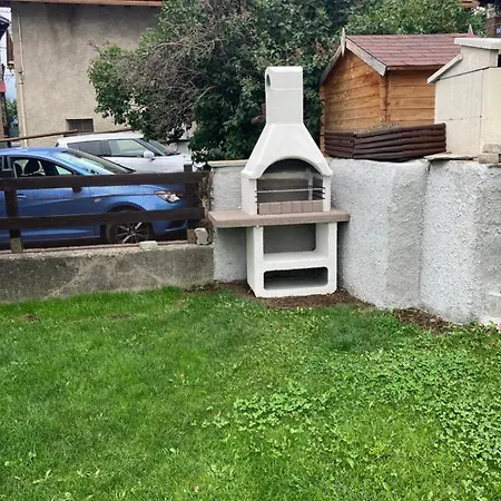 Dom wakacyjny Senin House